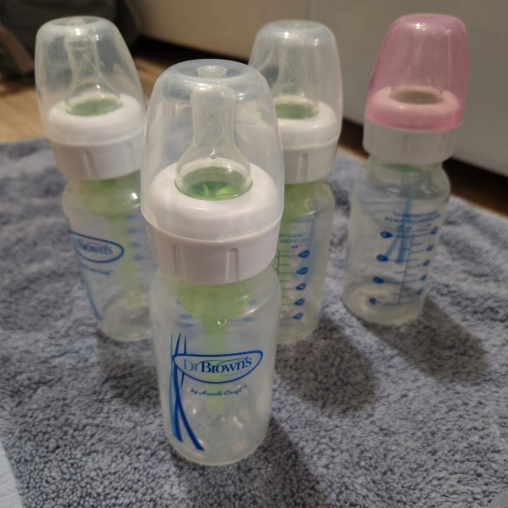 4 Dr browns Bottles Level 1 Flow 4oz